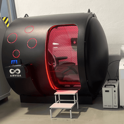 Airvida Phoenix Multiplace Hyperbaric Chamber — Hard Shell, 2.0 ATA, BIBS, Expandable to 6