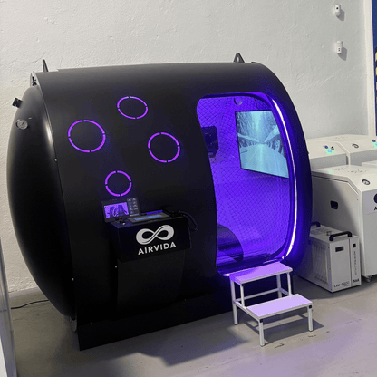 Airvida Phoenix Multiplace Hyperbaric Chamber — Hard Shell, 2.0 ATA, BIBS, Expandable to 6
