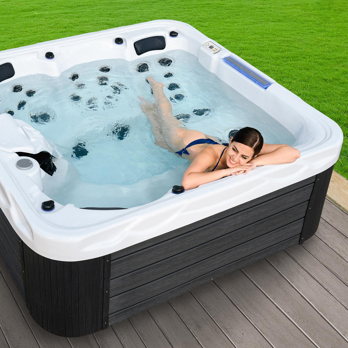 Buenospa Hollywood Spa 5-Person Hot Tub – 51 Jets, Gecko Colour Touchscreen, Built-In Audio and Lighting Waterfall (WM00840)