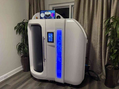 Vacuactivus Antarctica Electric Cryotherapy Chamber — Nitrogen-Free, Head-Out, Simple or Grand