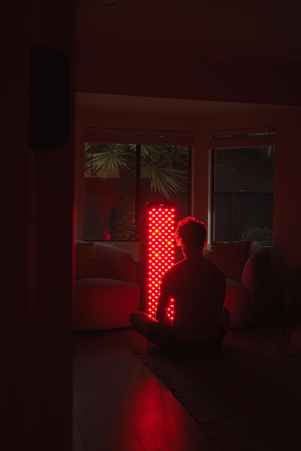 Renew Red Light The Large Panel, 6-Wavelength Red and Near-Infrared LED Panel, 304 x 5 W LEDs, 610–850 nm, 43 x 10.2 in. with Folding Rolling Floor Stand, Touch and Voice Control