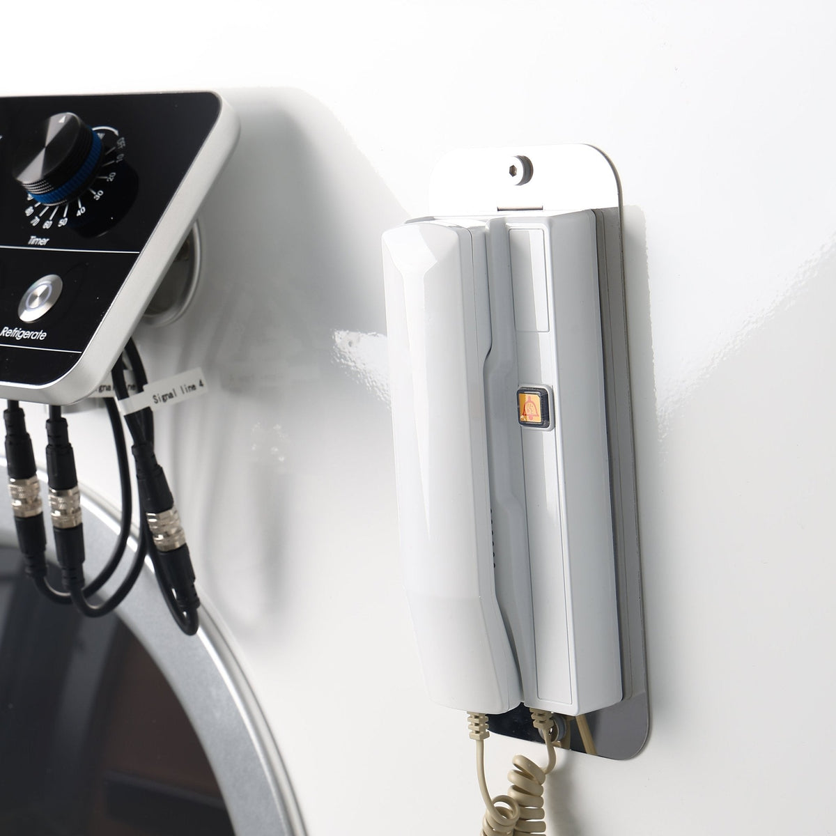 TimePod 2 – Triangular Hard-Shell Monoplace Hyperbaric Chamber, 1.3–2.0 ATA